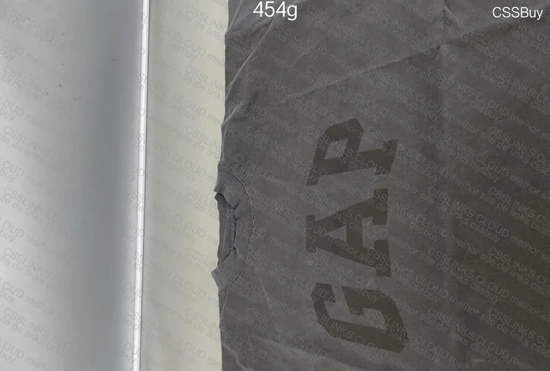 Yeezy Gap Dove 4