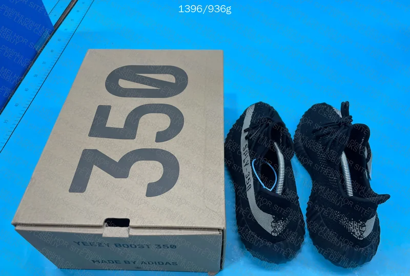 Yeezy LW Batch OVO 2
