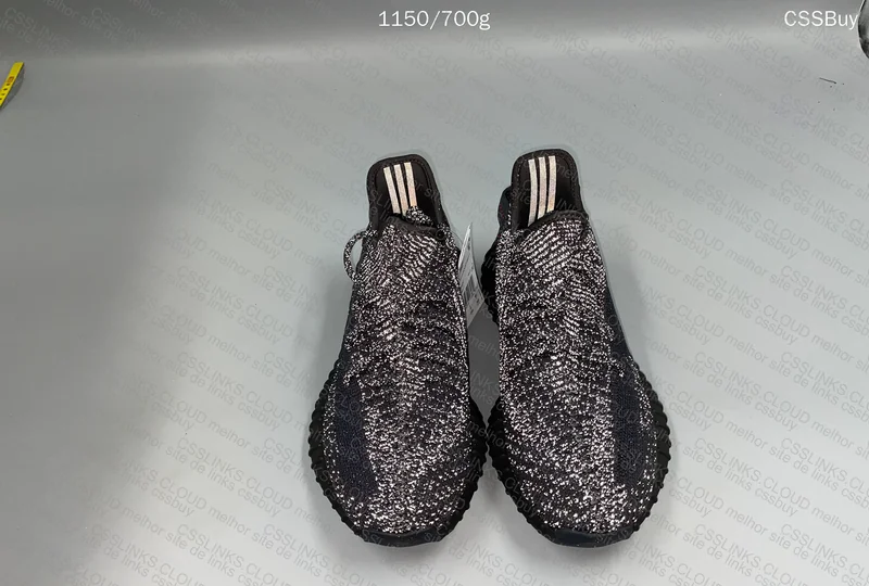 Yeezy Refletivo