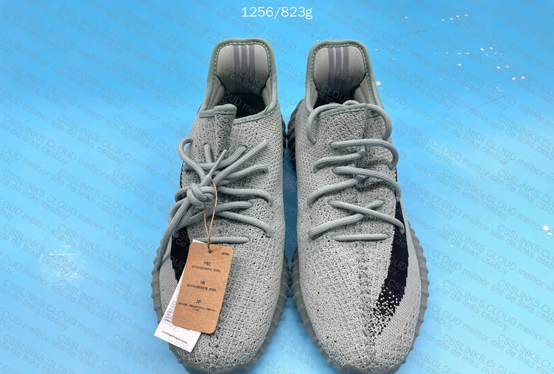Yeezy Salt 350v2 HQ2060 - 49y + 8 2