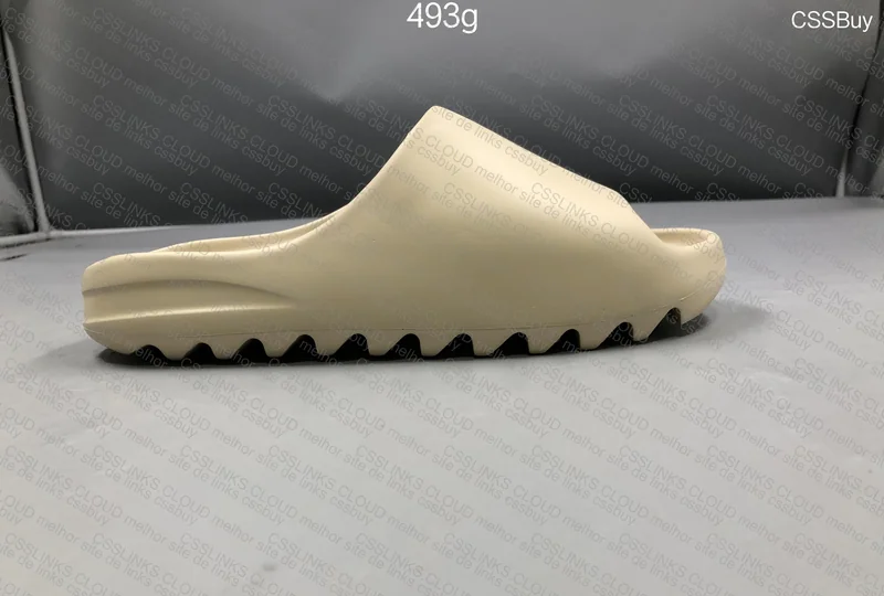 Yeezy Slide 3