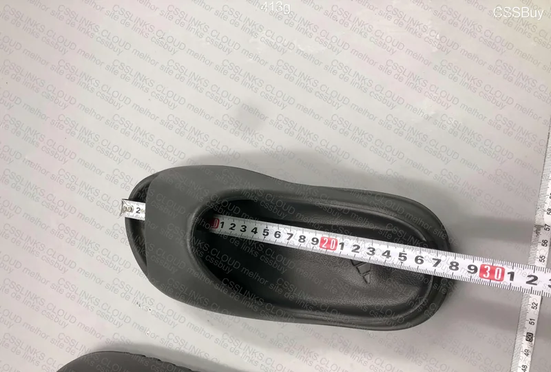 Yeezy Slide 2