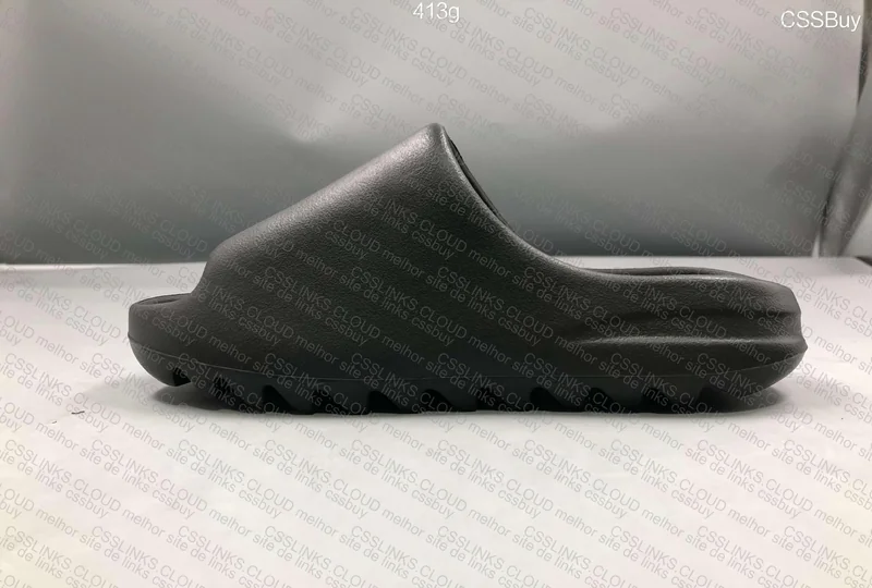 Yeezy Slide 4