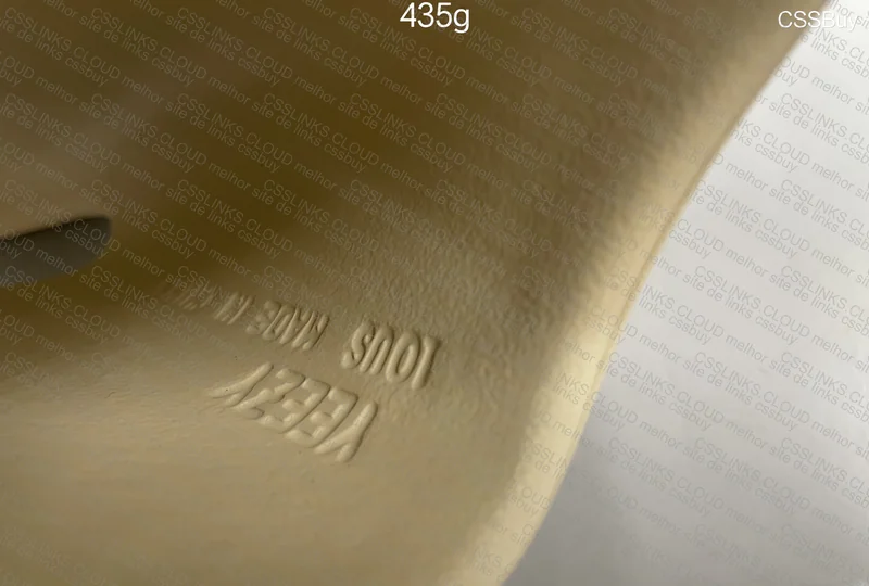 Yeezy Slide