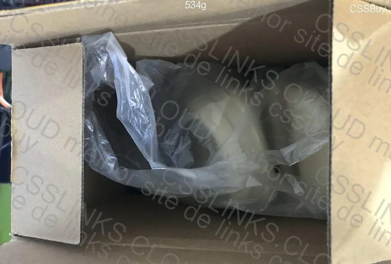 Yeezy slide 3
