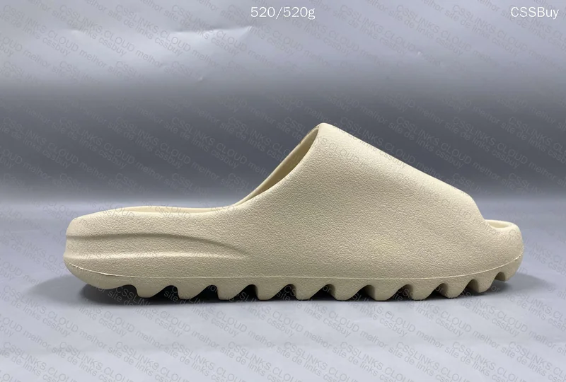 Yeezy slide 3