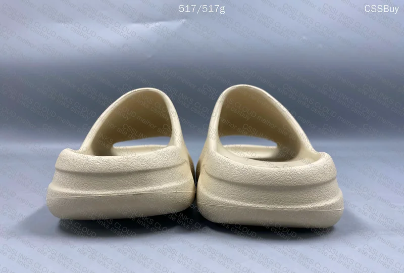 Yeezy Slide 3