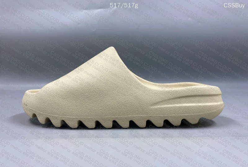 Yeezy Slide 4