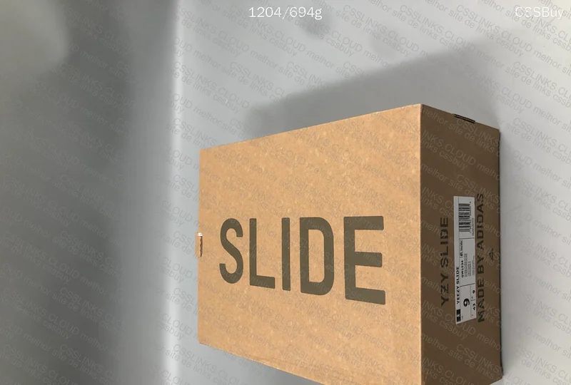 Yeezy slide 4