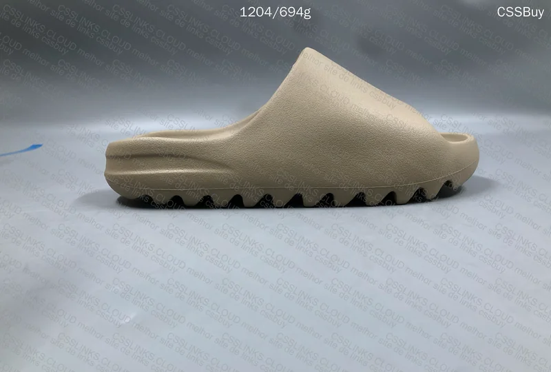 Yeezy slide 8