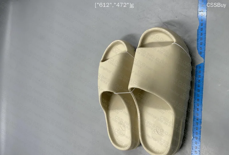 Yeezy Slide