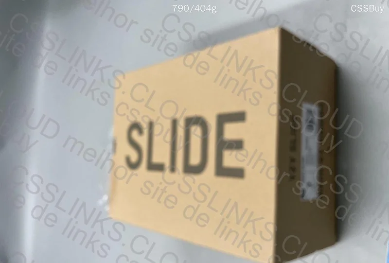 YEEZY SLIDE 5