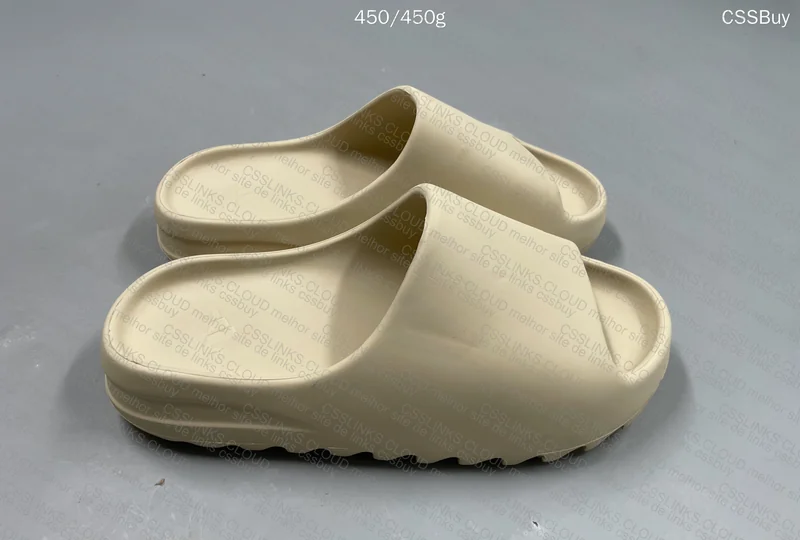 Yeezy Slide 3