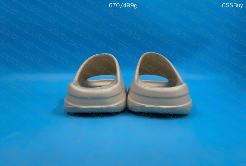 Yeezy Slide 6