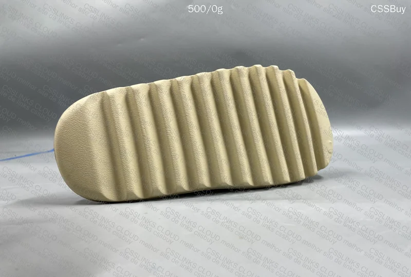 Yeezy Slide 6