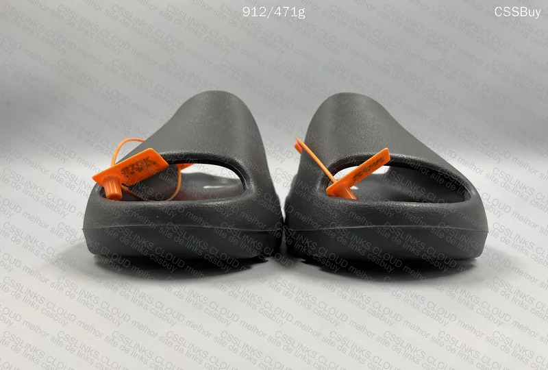 Yeezy slide 2