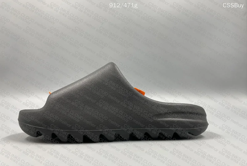 Yeezy slide 9