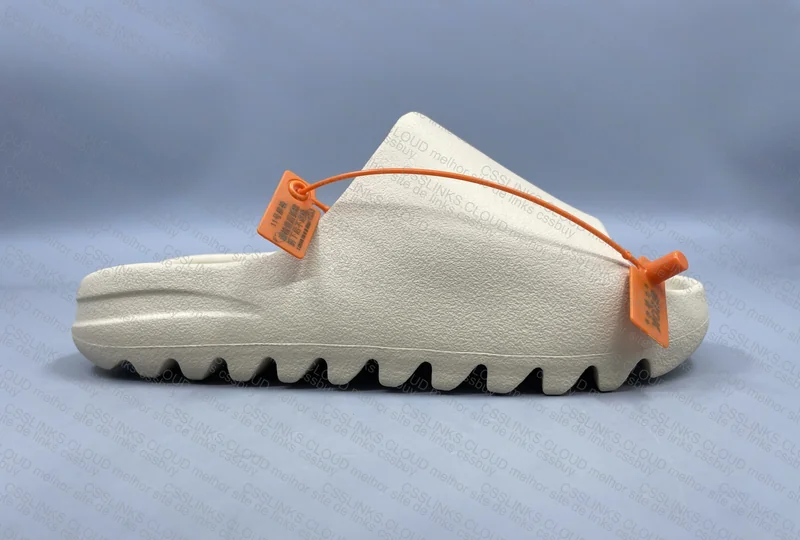 Yeezy Slide 5