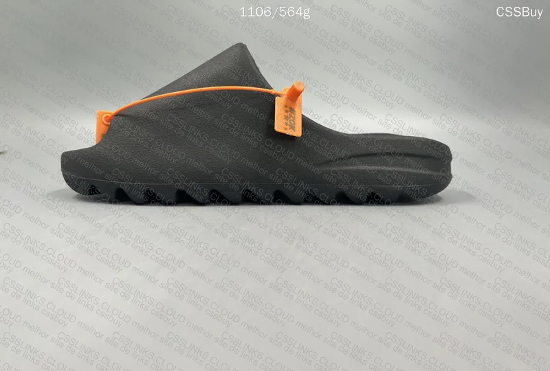 Yeezy Slide 5