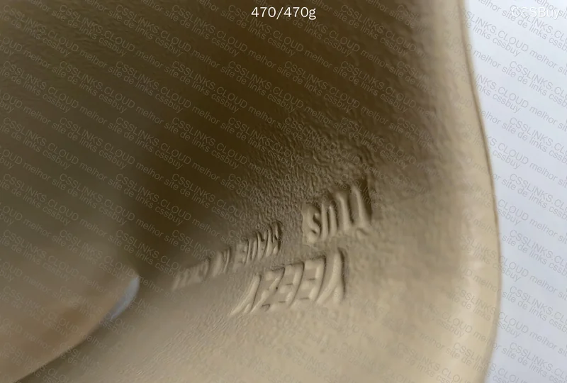 Yeezy Slide 5
