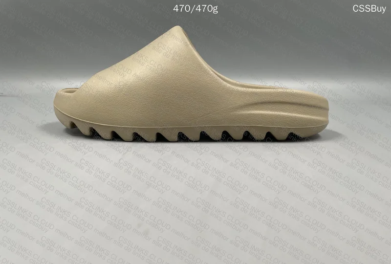 Yeezy Slide 7