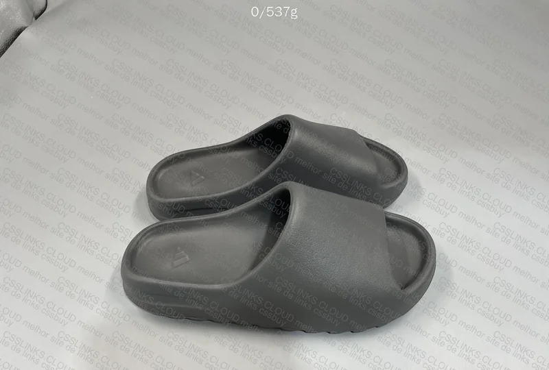 Yeezy Slide