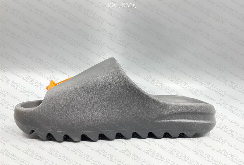 Yeezy Slide 6