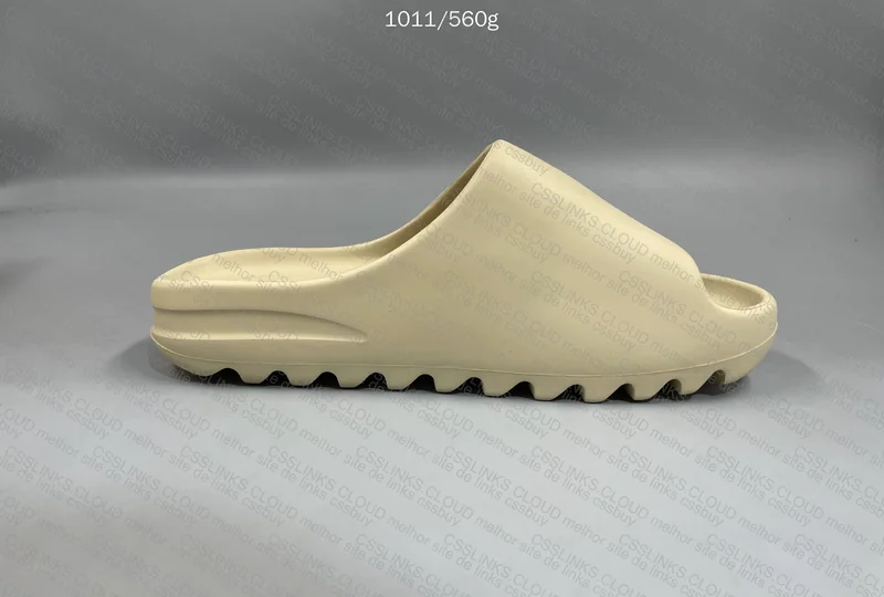Yeezy Slide 7