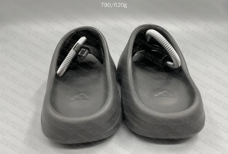 yeezy slide 2