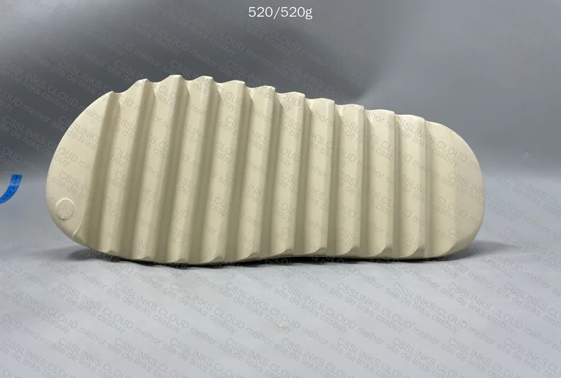 Yeezy Slide 6