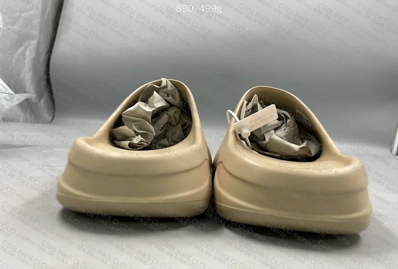 Yeezy Slide 3