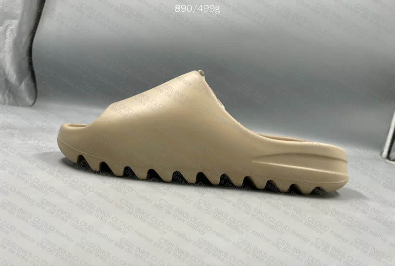 Yeezy Slide 4