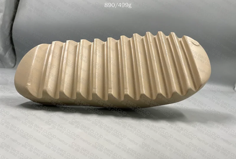 Yeezy Slide 5