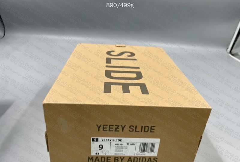Yeezy Slide 6