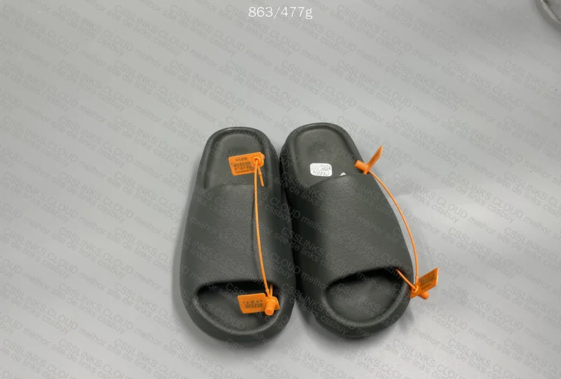 Yeezy Slide