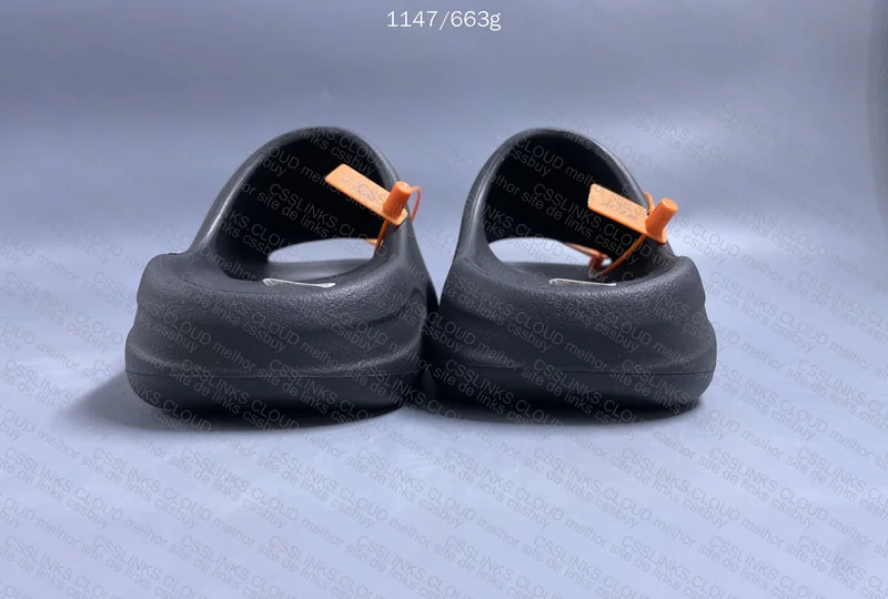 yeezy slide 2