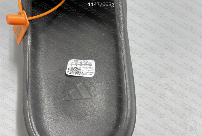 yeezy slide 3