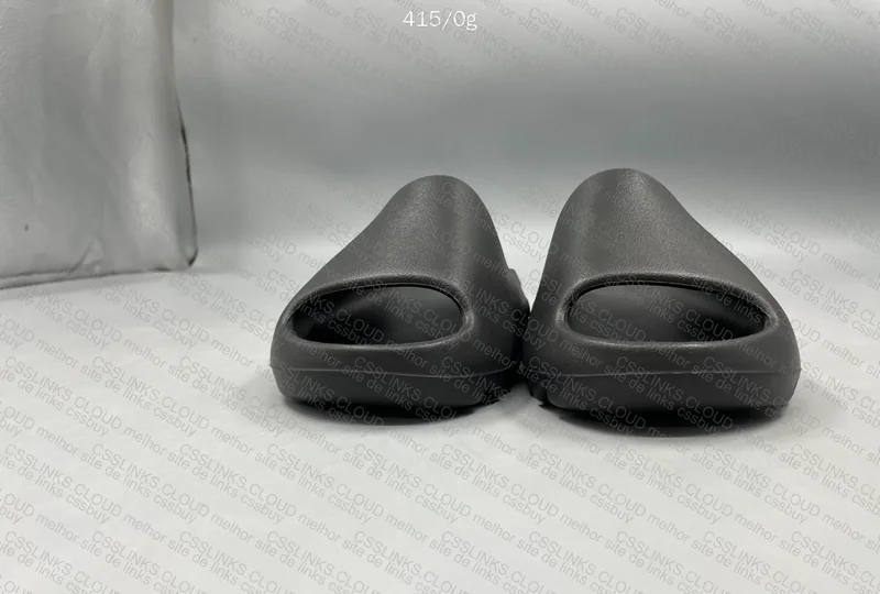 Yeezy Slide 3