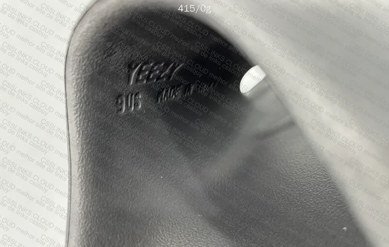 Yeezy Slide 5
