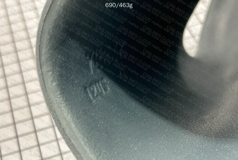 Yeezy slide 3