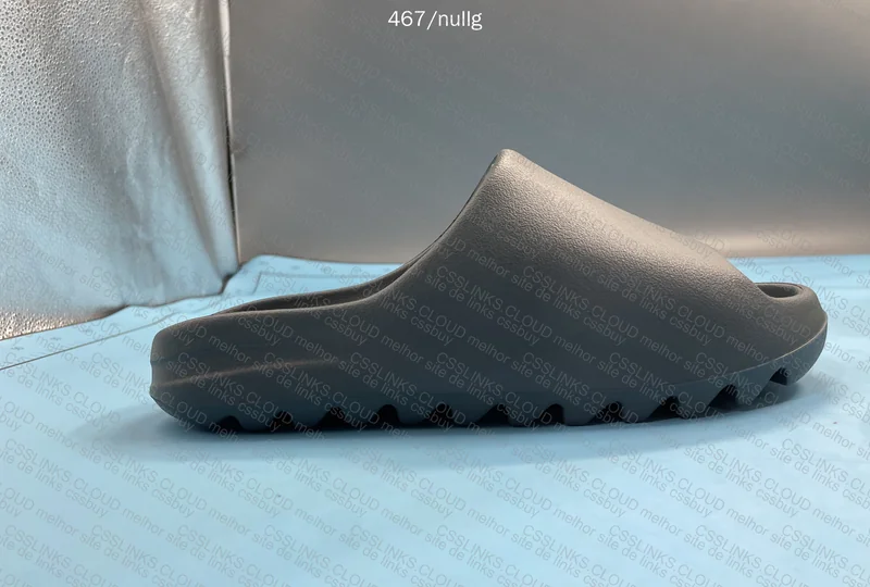 Yeezy slide 5