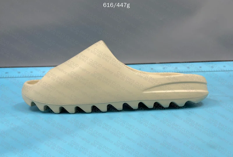 Yeezy Slide 5