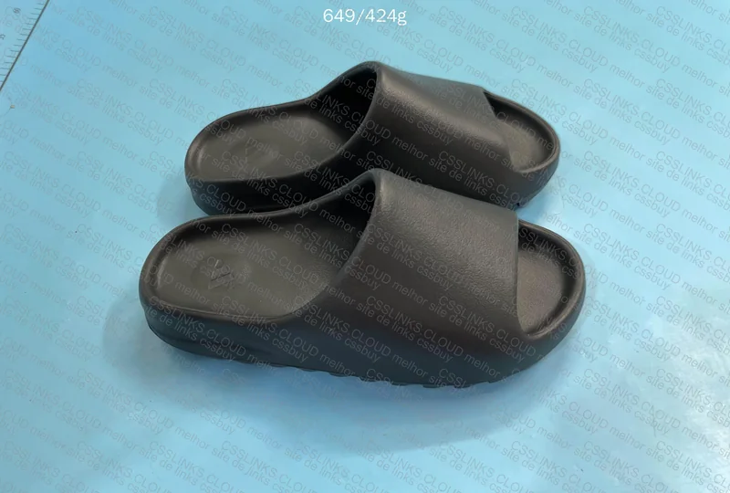 Yeezy Slide 2