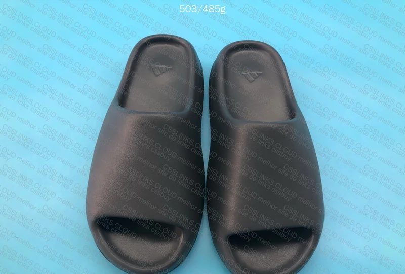Yeezy Slide 3