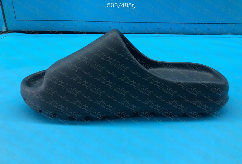 Yeezy Slide 5