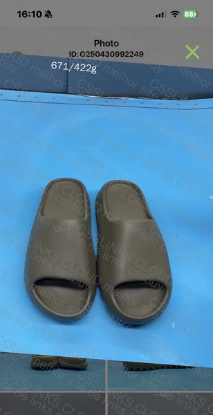Yeezy Slide