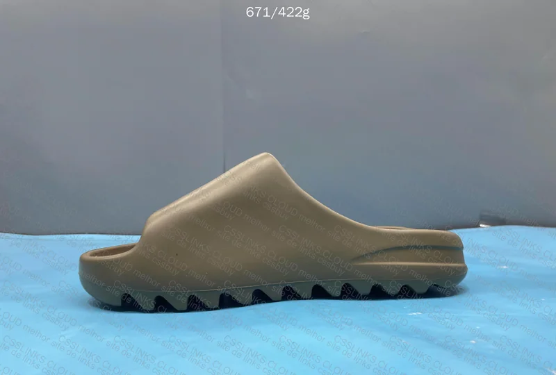 Yeezy Slide 5