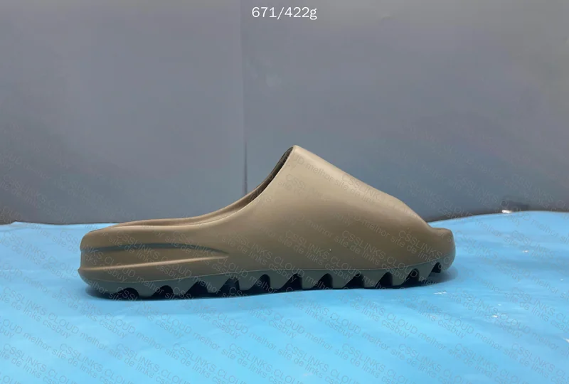 Yeezy Slide 6