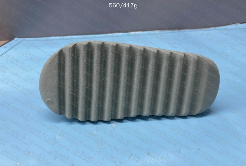 yeezy slide 7