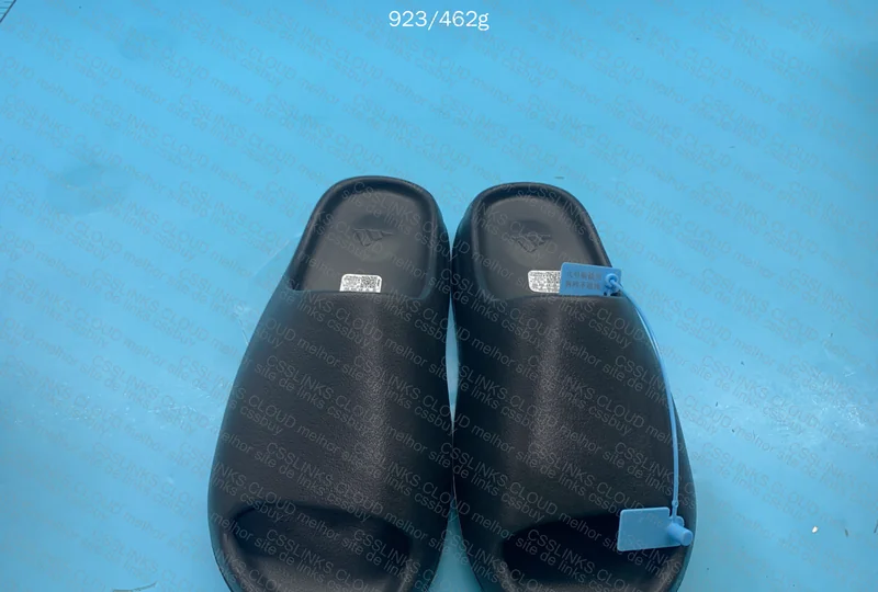 yeezy slide 2